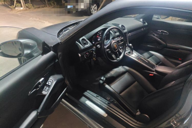 Used Porsche 718 2018 Cayman 2.0T Driver Seat