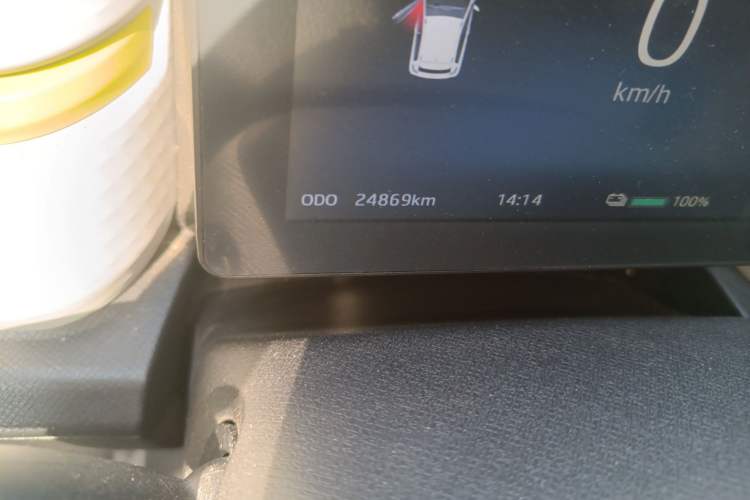 Used SOL E10X 2021 302 km Range Fashion Edition 30.2 kWh