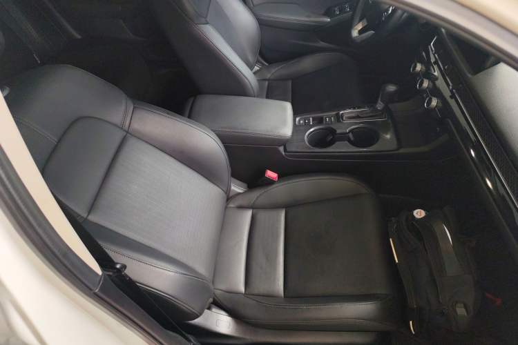 Used Honda Integra 2022 240TURBO CVT Phantom Night Luxury Edition Right Front Seat