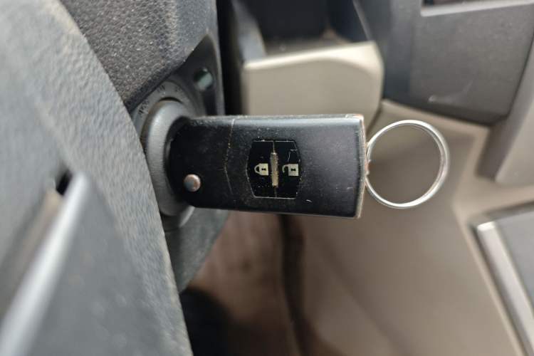 Used Mazda 5 2008 2.0 Manual Comfort Version
