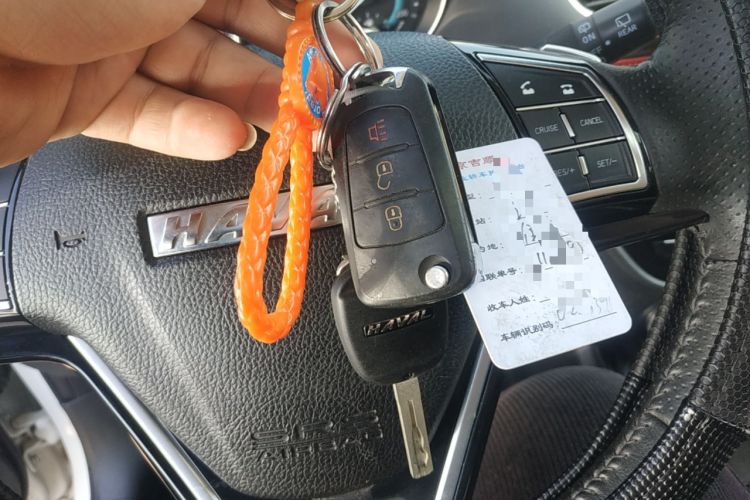 Used Haval H1 2016 Revised Version Blue Badge 1.5L AMT Luxury Edition Vehicle Key