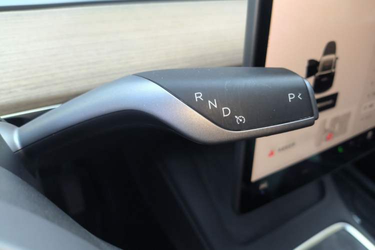 Used Tesla Model Y 2022 Rear-Wheel-Drive Version Gear Lever