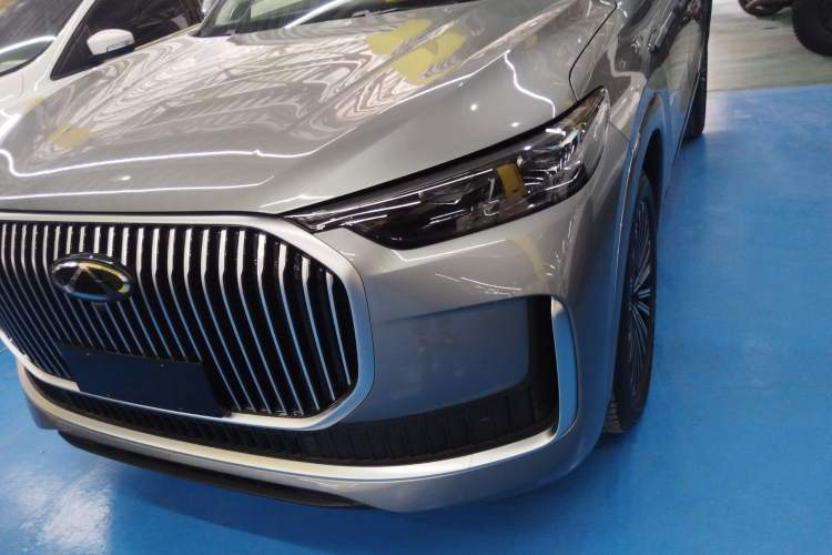 Used Chery Tiggo 9 C-DM 2025 1.5T 106KM Enjoy Edition 7 Seats Lithium Iron Phosphate
