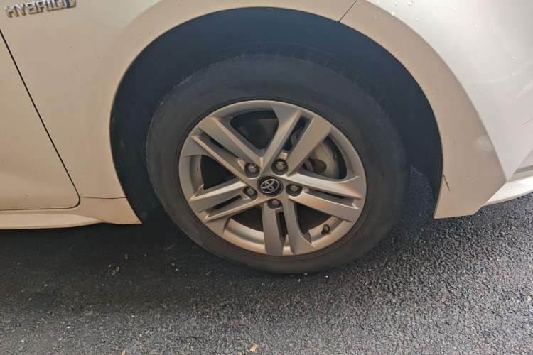 Used Toyota Levin 2023 Smart Electric Hybrid Dual-Engine 1.8L Leading Edition