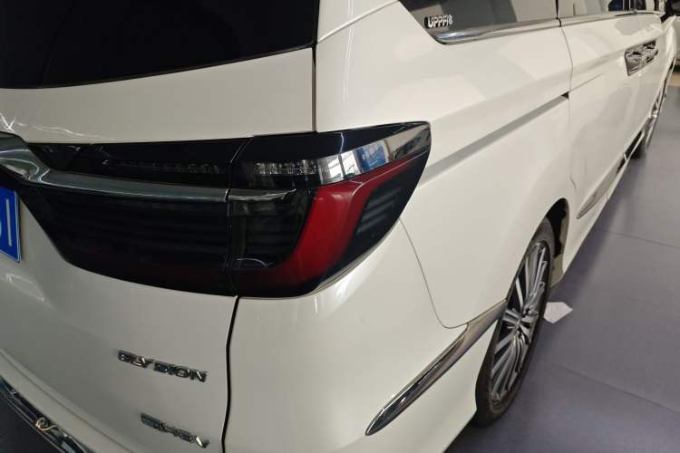 Used Honda Elysion 2022 2.0L eHEV Luxury Edition