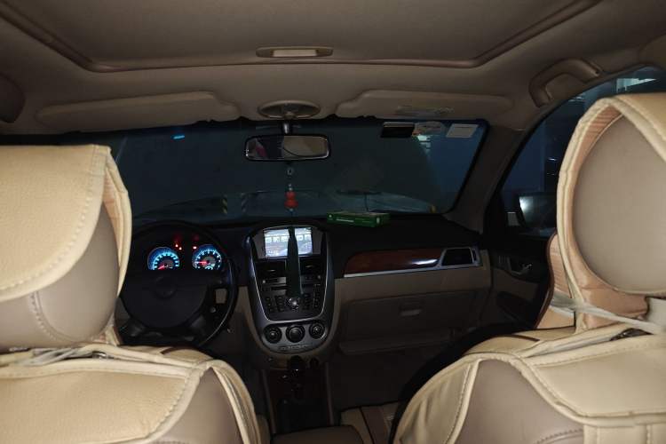 Used Buick Excelle 2011 1.6 LE-MT
