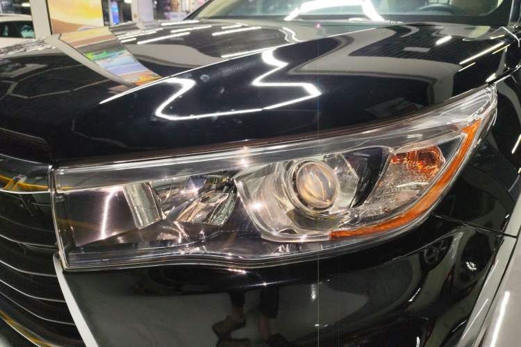 Used Toyota Highlander 2015 2.0T Four-Wheel Drive Luxury Edition 7-Seater