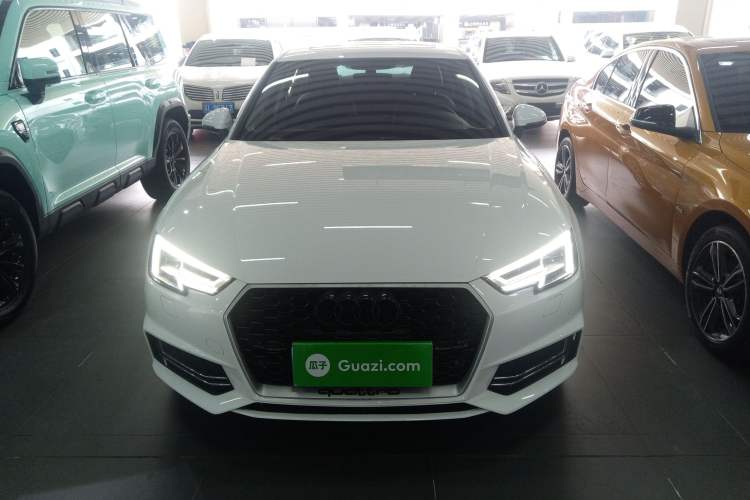 Used Audi A4L 2018 30th Anniversary Edition 40 TFSI Fashion Model