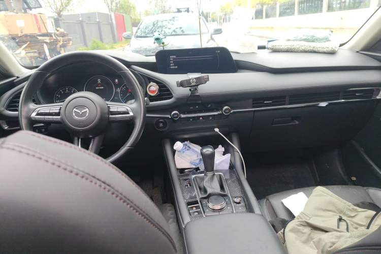 Used Mazda 3 Axela 2021 2.0L Automatic Zhiya Edition
