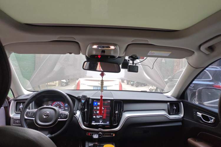 Used Volvo XC60 2020 T5 4x4 Zhiyi Luxury Edition Headliner