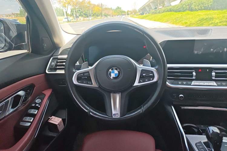 Used BMW 3 Series 2021 Second Facelift 325Li M Sport Night Edition Package
