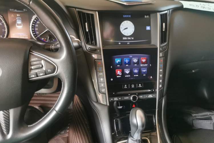 Used Infiniti Q50 2014 2.0T Comfort Edition Audio And AC Panel