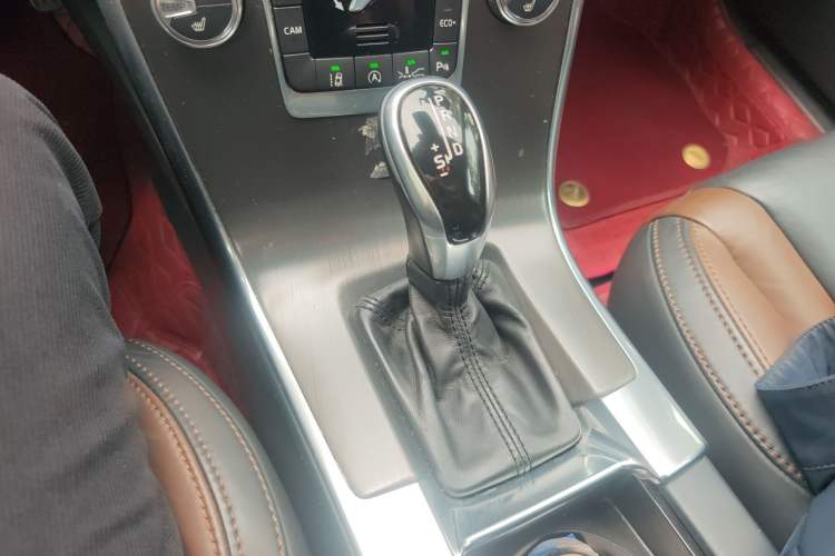 Used Volvo XC60 2014 Restyled T5 Zhiya Edition
