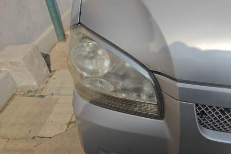 Used BAIC Weiwang 306 2011 1.3L Comfort version 7 seats
