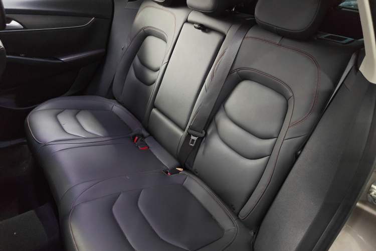 Used BORGWARD BX5 2017 20TGDI Automatic Two-Wheel Drive Pioneer Edition
