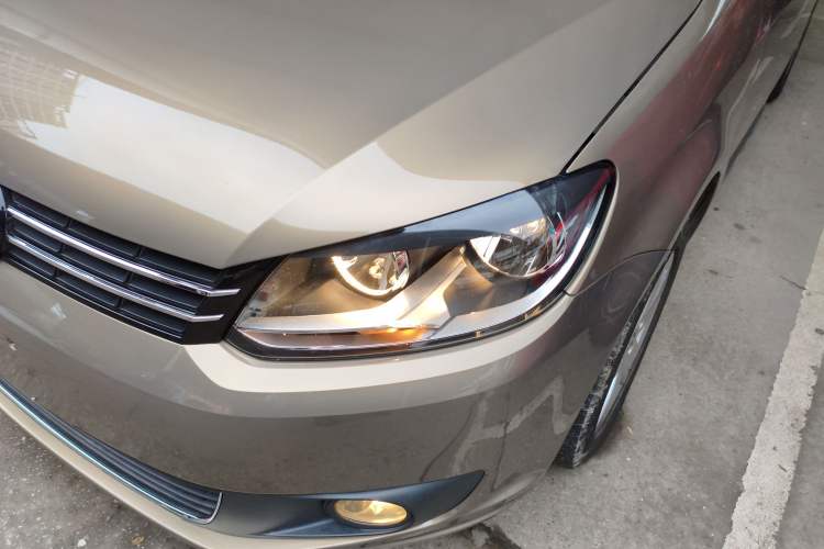 Used Volkswagen Touran 2015 1.4T DSG Comfort Edition 5 Seats