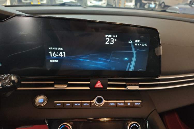 Used Hyundai Elantra 2023 1.5L CVT LUX Prestige Edition Audio And AC Panel