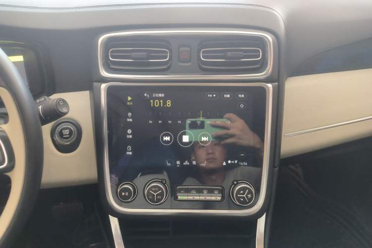 Used Lynk & Co 01 2017 2.0T Two-Wheel Drive Zhaopu Version
