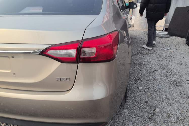 Used Roewe 360 2015 1.5L Automatic Luxury Edition