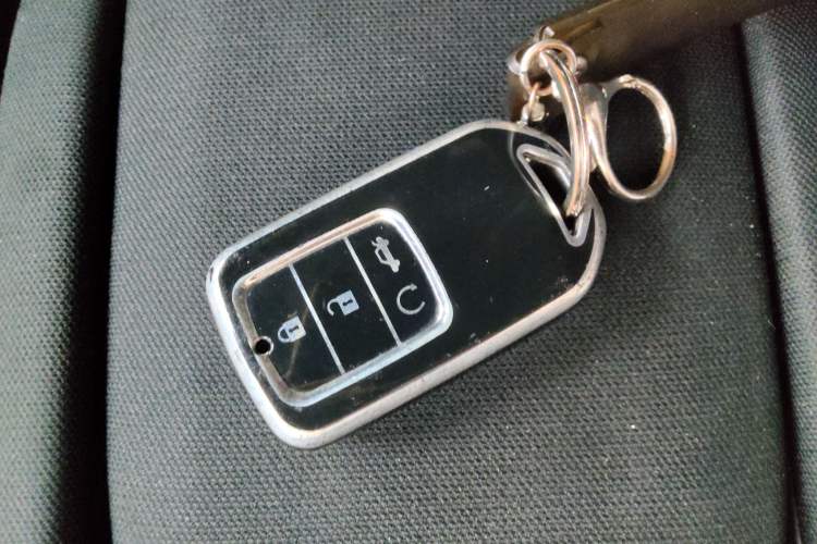 Used Honda Civic 2016 220TURBO CVT Luxury Edition
