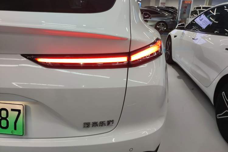 Used ONVO L60 2024 60 kWh Rear-Drive Version
