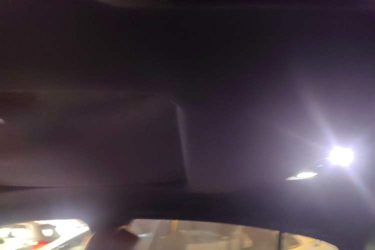 Used Buick LaCrosse 2014 2.0T SIDI Elite Tech Version Headliner