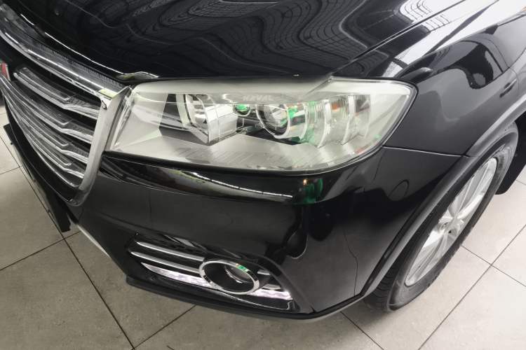Used Haval H6 2018 Red-Label Sport Version 1.5T Manual Two-Wheel Drive Elite Model Left Front Headlight