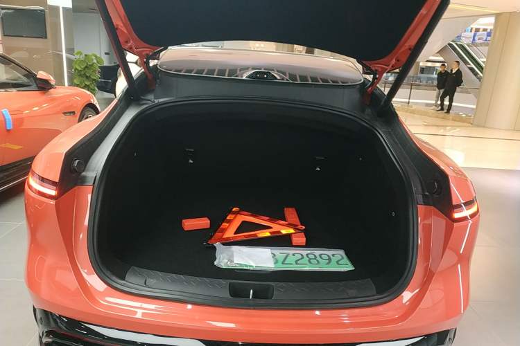 Used Avatr 06 2025 Ultra Pure Electric Edition