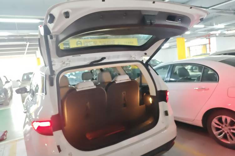 Used Geely Auto Jiajie 2019 1.5TD MHEV DCT Luxury Edition Trunk