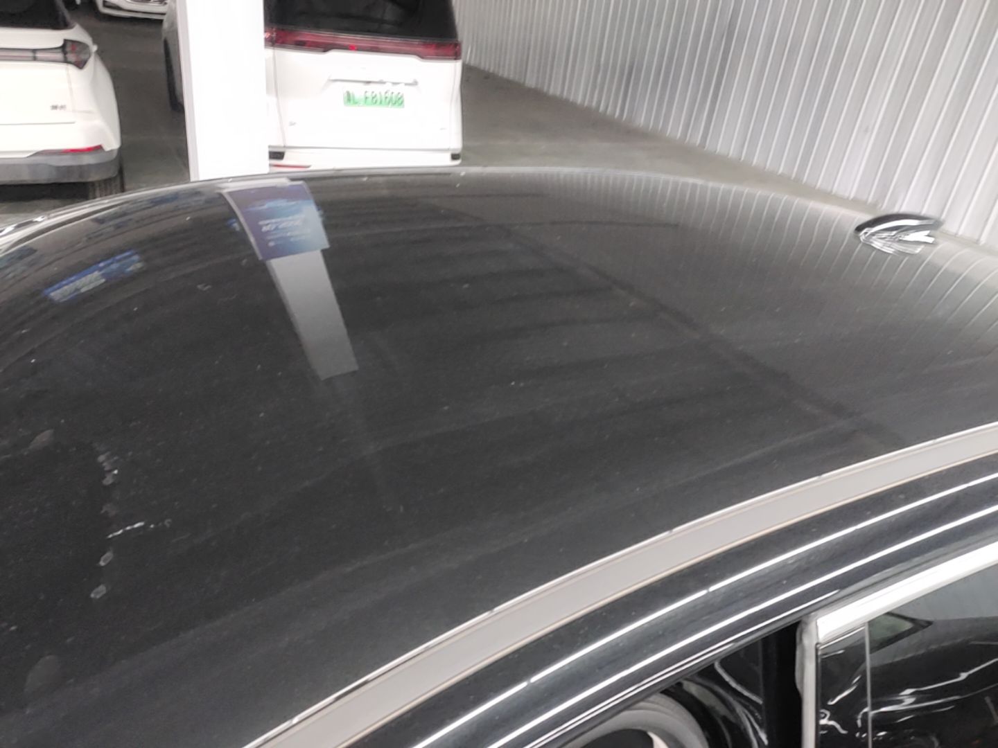 Hongqi E-QM5 2023 Revised Version Basic Travel Edition — снимка 7
