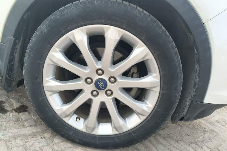 Used Ford Kuga 2015 1.5L GTDi Two-Wheel Drive Fashion Edition