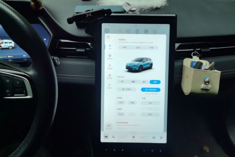 Used XPeng G3 2020 520i Luxury Edition Audio And AC Panel