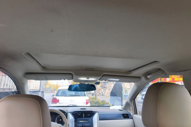 Used Venucia D50 2013 1.6L Automatic Luxury Edition
