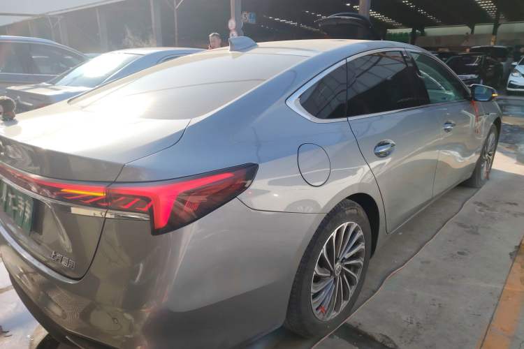 Used Buick LaCrosse 2023 28T Prestige Edition