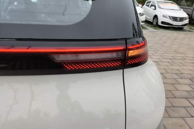 Used BYD Seagull 2025 Intelligent Driving Version 305 km Dynamic Edition Right Rear Taillight