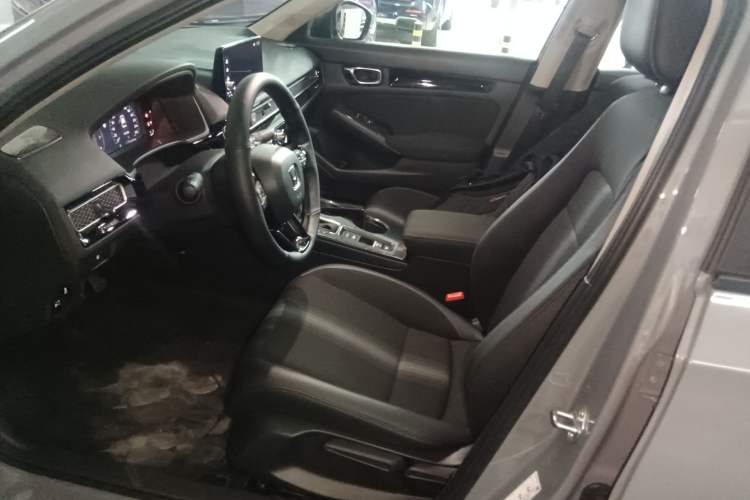 Used Honda Civic 2025 240TURBO CVT Smart & Fun Plus Left Front Seat