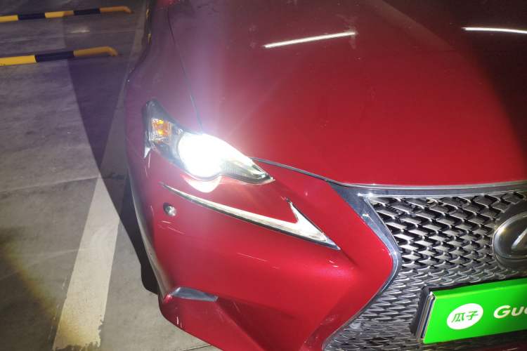Used Lexus IS 2015 200t F SPORT