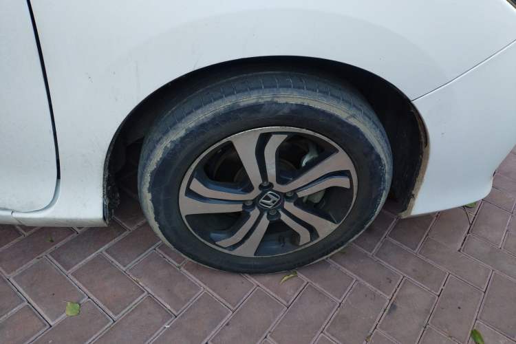 Used Honda City 2017 1.5L CVT Comfort Version Right Front Wheel Hub