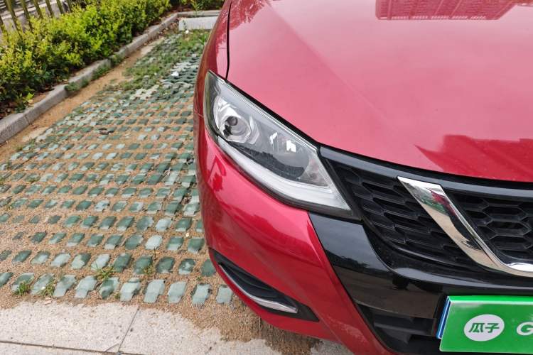 Used Nissan Tiida 2021 1.6L CVT Smart Drive Edition Right Front Headlight