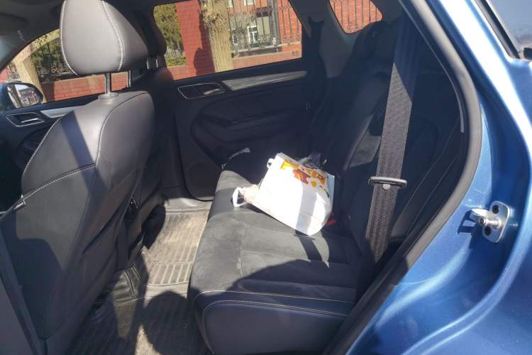 Used Roewe RX5 New Energy 2017 ERX5 EV400 Electric Internet Supreme Edition