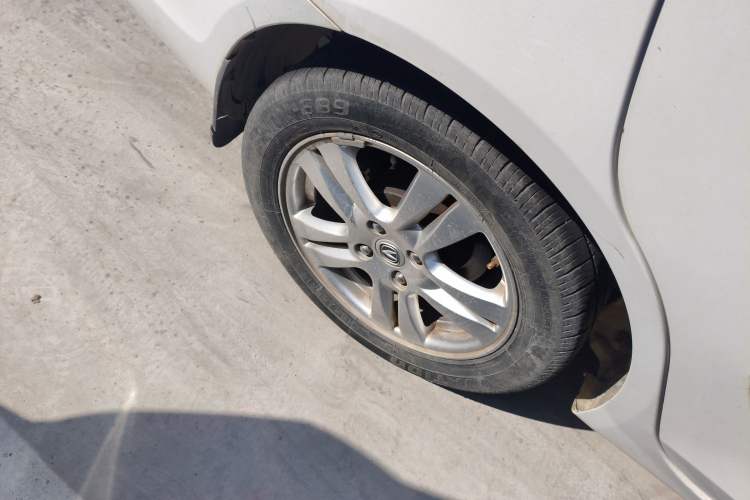 Used Changan Alsvin V5 2012 1.5L Manual Dream Edition