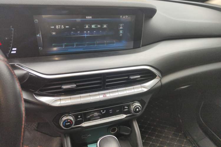 Used Bestune T77 2019 230 TID Automatic Luxury Version National V