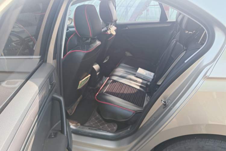 Used Volkswagen Bora 2019 Bora·Legend 1.5L Automatic Fashion Edition China VI Standard Left Rear Seat
