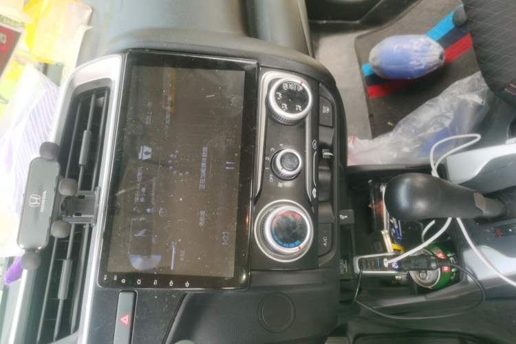 Used Honda Fit 2018 1.5L CVT Trendy Sports Edition Audio And AC Panel