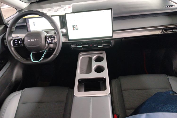 Used AION Y 2024 Plus 510 Intelligent Driving Version Center Console