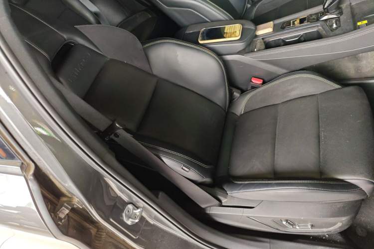 Used Lynk & Co 03 2023 2.0TD DCT JingPro