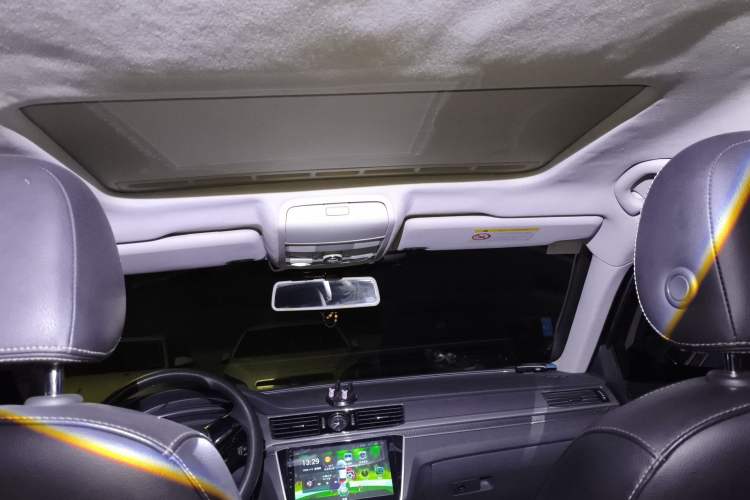 Used Volkswagen Passat 2016 1.8T Government Procurement Version (CEA Engine + 6AT) Headliner