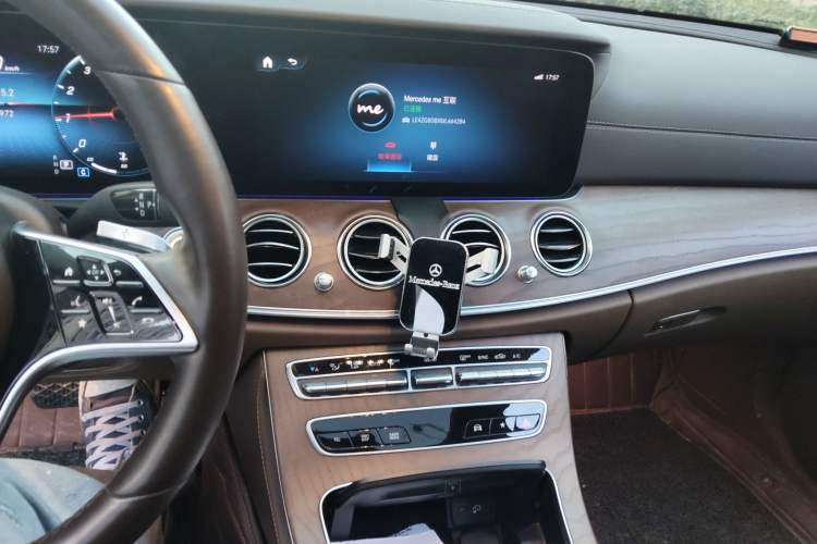 Used Mercedes-Benz E-Class 2021 Facelift E 300 L Stylish Edition