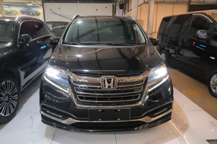 Used Honda Elysion 2019 2.0L Hybrid Luxury Edition