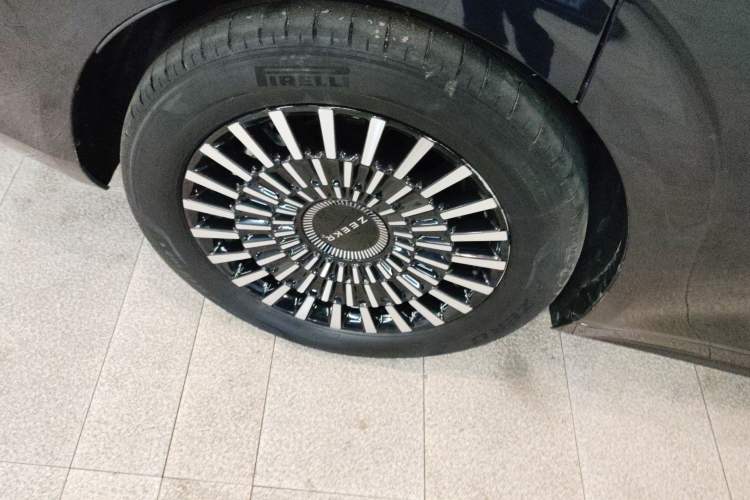 Used Zeekr 009 2022 WE Edition